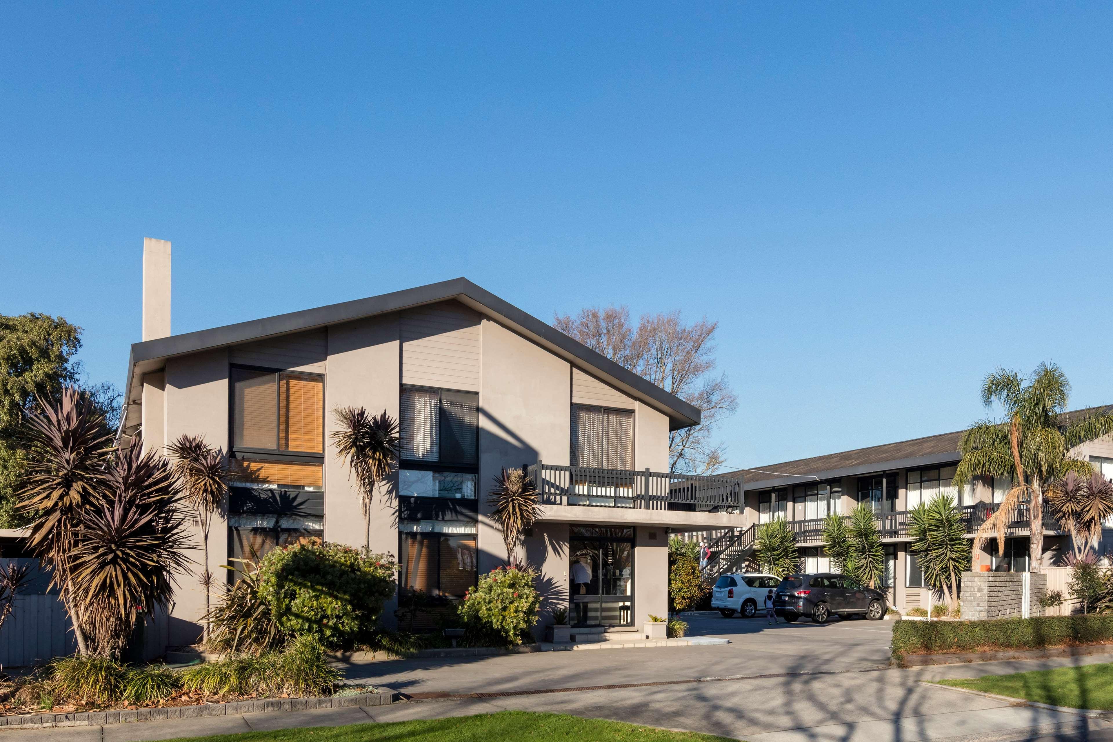 Best Western Governor Gipps Motor Inn Traralgon Exterior photo