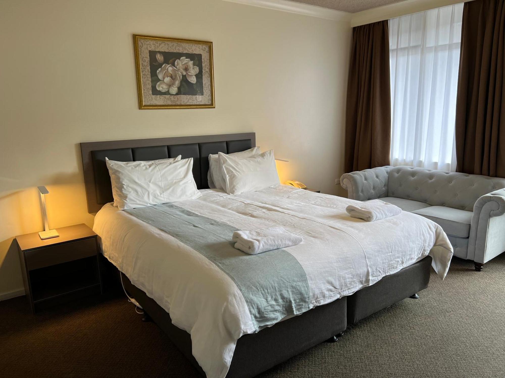 Best Western Governor Gipps Motor Inn Traralgon Exterior photo