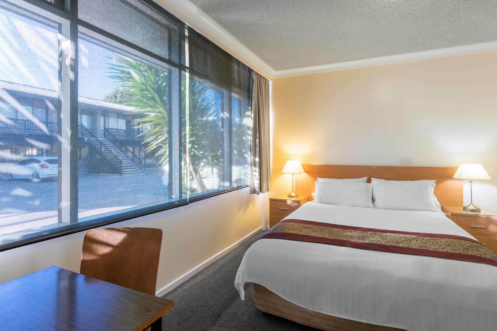 Best Western Governor Gipps Motor Inn Traralgon Exterior photo